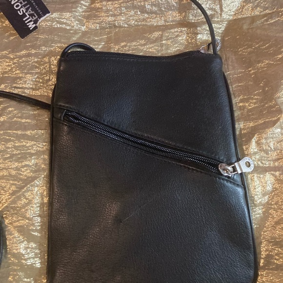 WILSON’S Leather MAXIMA BRAND NEW WITH TAGS Black Crossbody Bag with 2-Zippers!